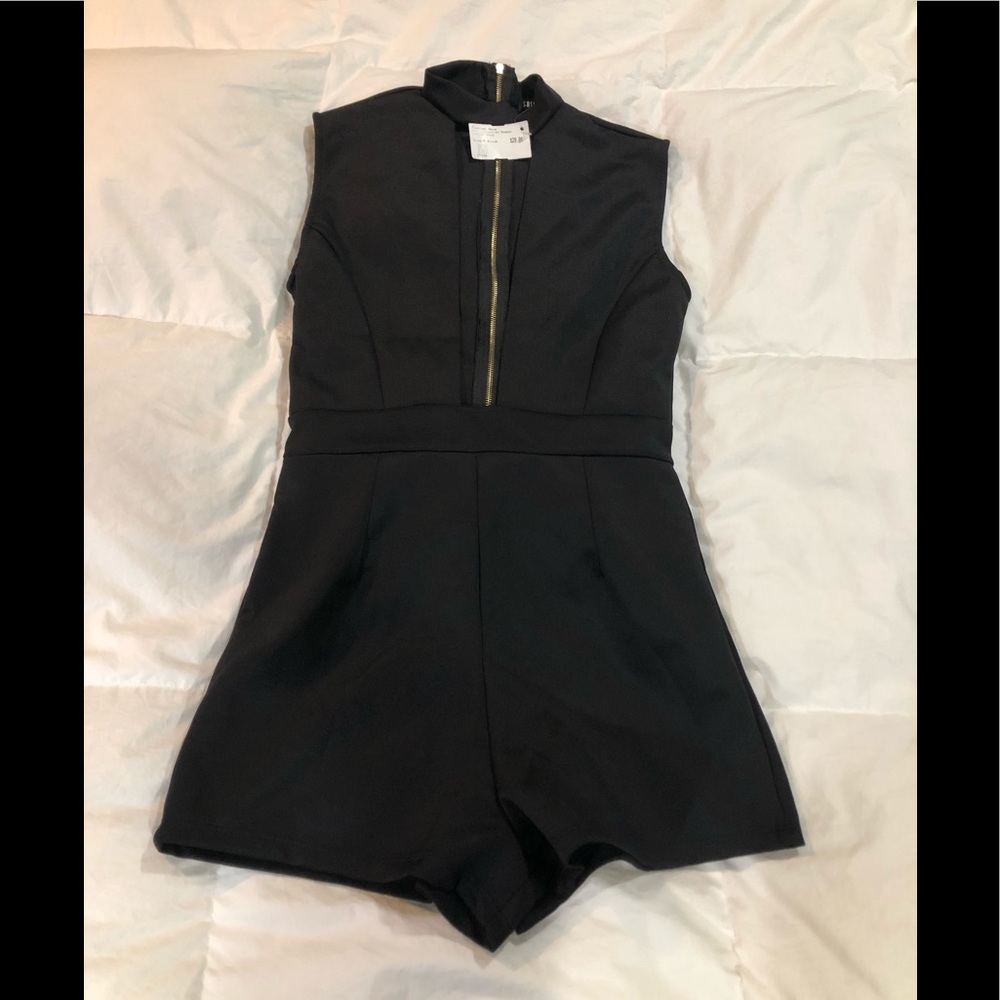 Fashion nova Black one piece romper open front